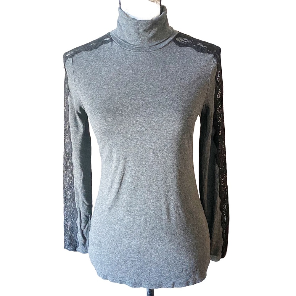 CACHE Lightweight Long Sleeve Turtleneck With Lace Sleeves Size S